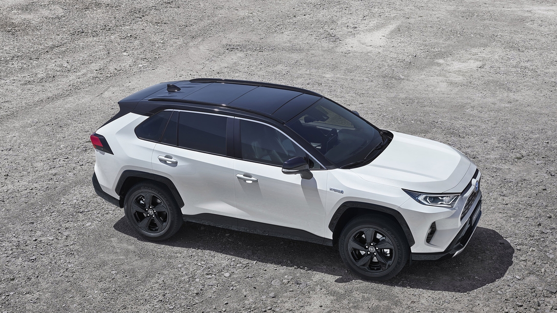 Toyota-RAV4-5de-generatie-exterieur-bovenaanzicht-wit-zwart